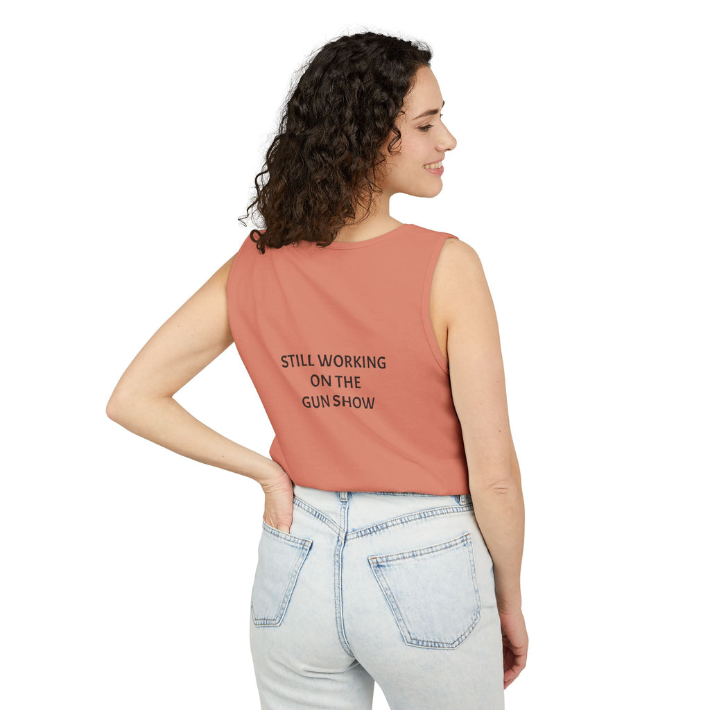 Unisex "SUNS OUT GUNS OUT"
