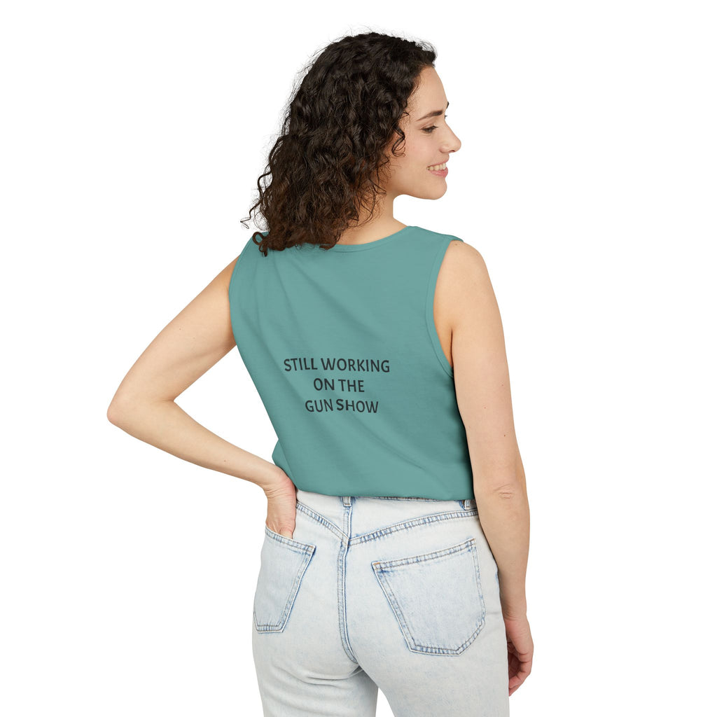 Unisex "SUNS OUT GUNS OUT"