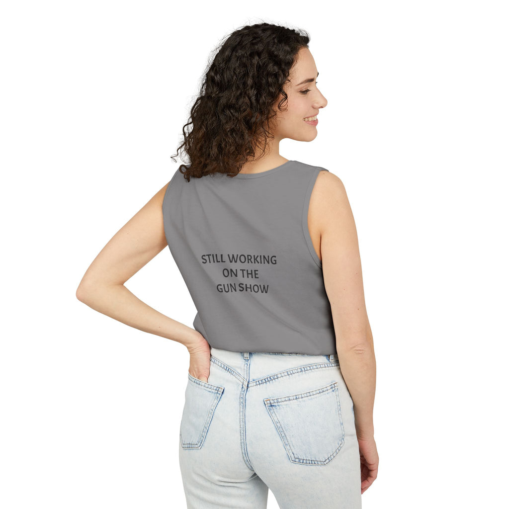Unisex "SUNS OUT GUNS OUT"